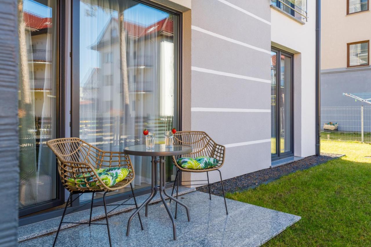 Apartment With Parking 500 M From The Sea By Noclegi Renters Miedzywodzie Exterior photo